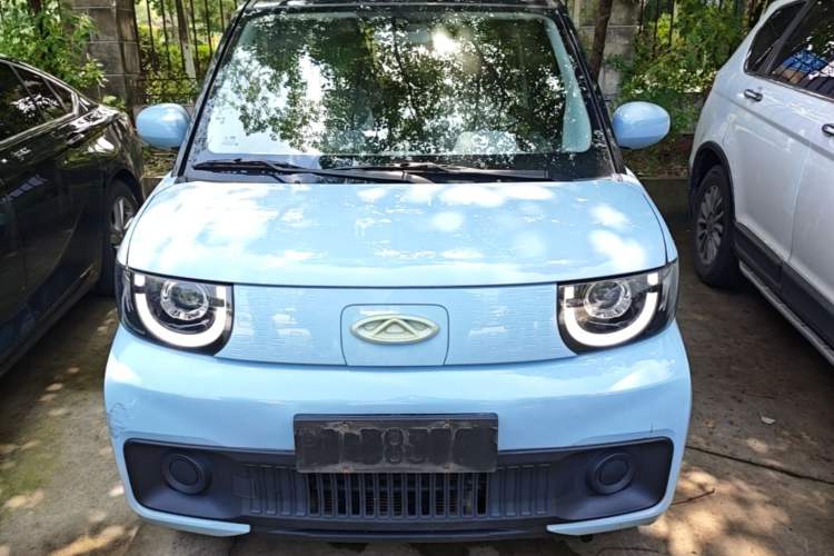 Used Chery QQ Ice Cream 2022 170km Sundae Phosphate Lithium-Ion Front