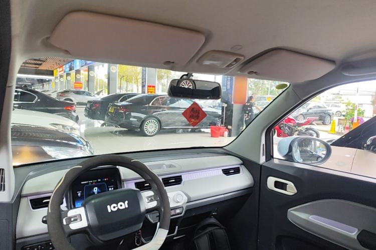 Used Chery QQ Ice Cream 2022 170km Sundae Phosphate Lithium-Ion Headliner