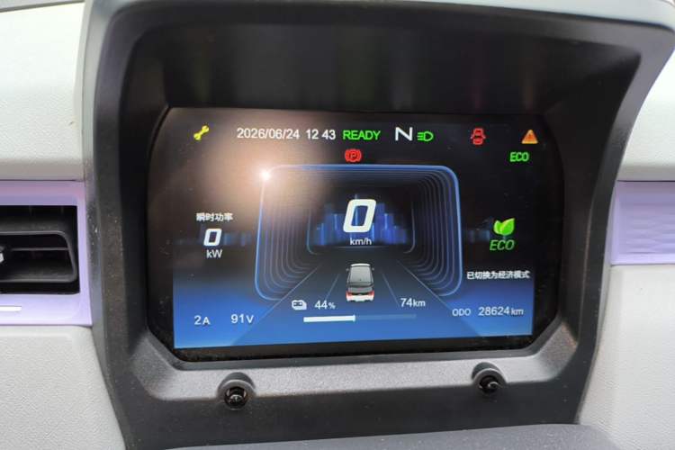 Used Chery QQ Ice Cream 2022 170km Sundae Phosphate Lithium-Ion Instrument Cluster