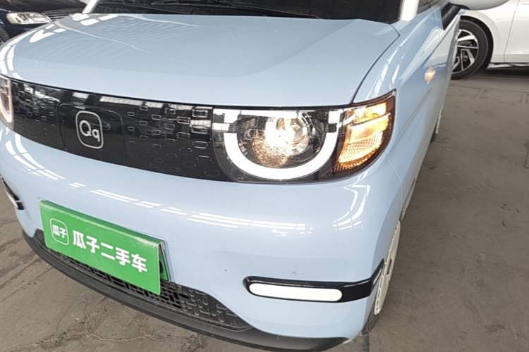 Used Chery QQ Ice Cream 2022 170km Sundae Phosphate Lithium-Ion Left Front Headlight