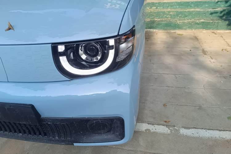Used Chery QQ Ice Cream 2022 170km Sundae Phosphate Lithium-Ion Left Front Headlight