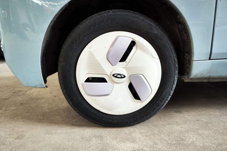 Used Chery QQ Ice Cream 2022 170km Sundae Phosphate Lithium-Ion Left Front Wheel Hub
