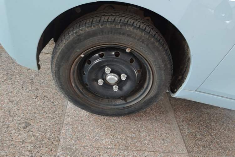 Used Chery QQ Ice Cream 2022 170km Sundae Phosphate Lithium-Ion Left Front Wheel Hub