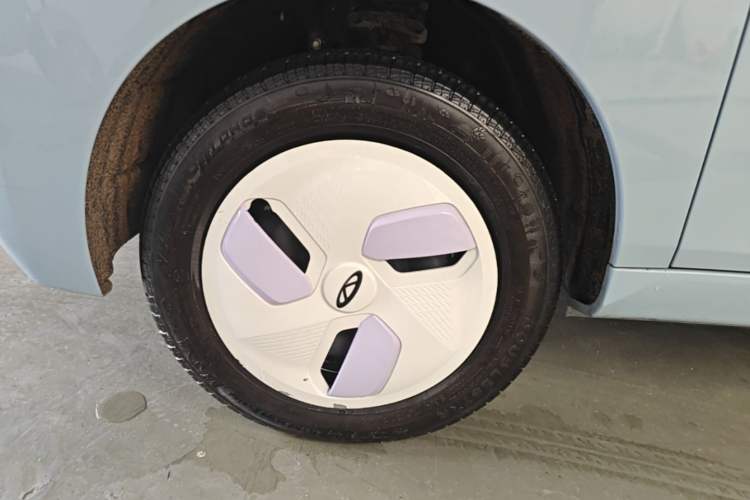 Used Chery QQ Ice Cream 2022 170km Sundae Phosphate Lithium-Ion Left Front Wheel Hub