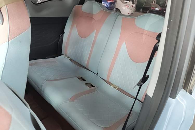 Used Chery QQ Ice Cream 2022 170km Sundae Phosphate Lithium-Ion Left Rear Seat