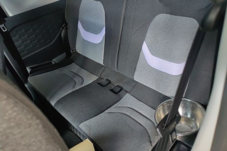 Used Chery QQ Ice Cream 2022 170km Sundae Phosphate Lithium-Ion Left Rear Seat