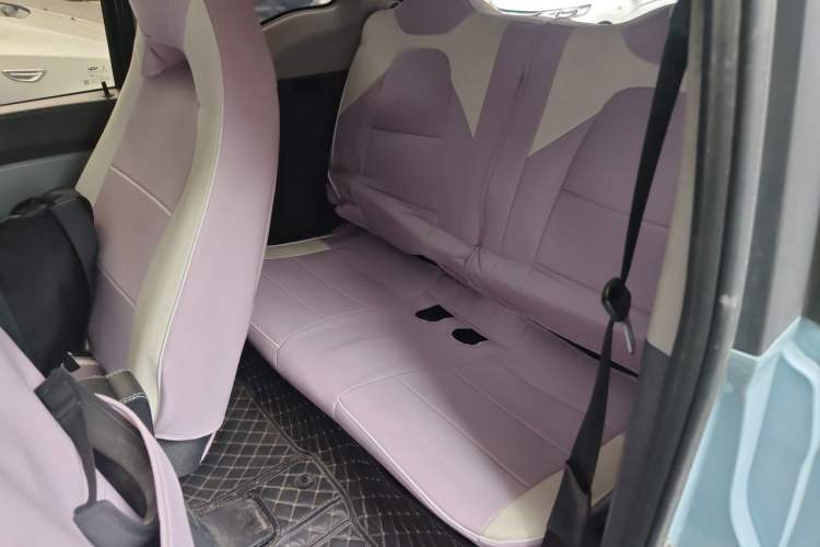 Used Chery QQ Ice Cream 2022 170km Sundae Phosphate Lithium-Ion Left Rear Seat