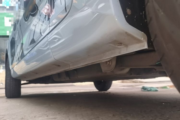 Used Chery QQ Ice Cream 2022 170km Sundae Phosphate Lithium-Ion Left Side Sill