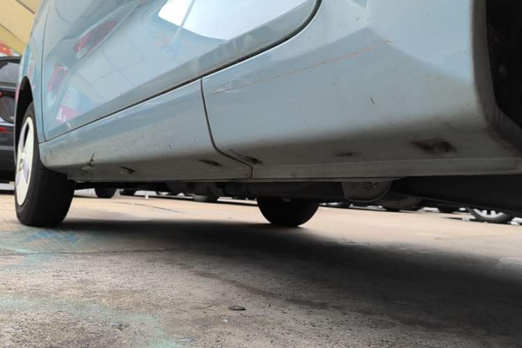 Used Chery QQ Ice Cream 2022 170km Sundae Phosphate Lithium-Ion Left Side Sill