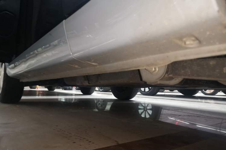 Used Chery QQ Ice Cream 2022 170km Sundae Phosphate Lithium-Ion Left Side Sill