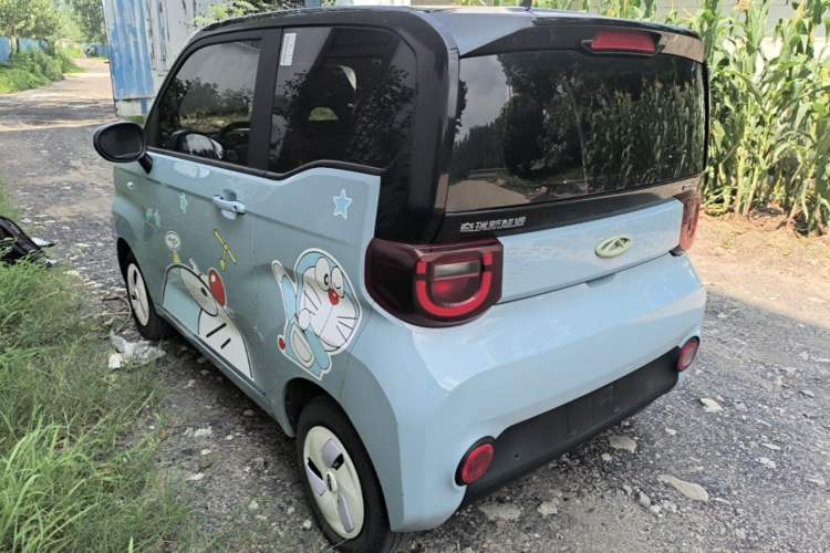 Used Chery QQ Ice Cream 2022 170km Sundae Phosphate Lithium-Ion Rear Left 45 Deg