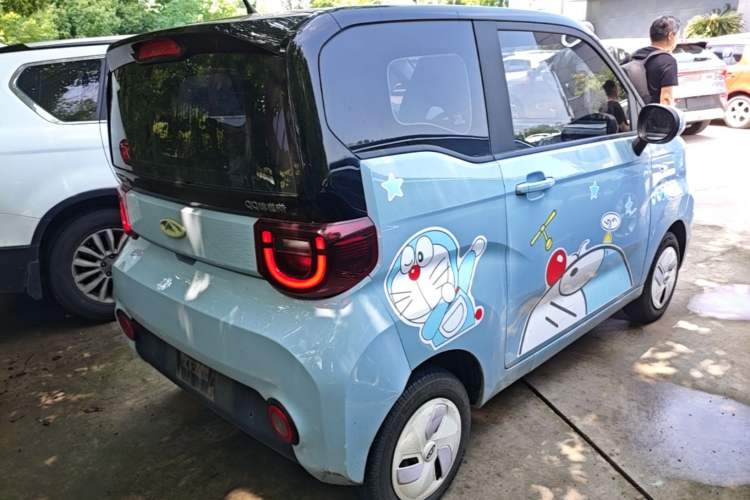 Used Chery QQ Ice Cream 2022 170km Sundae Phosphate Lithium-Ion Rear Right 45 Deg