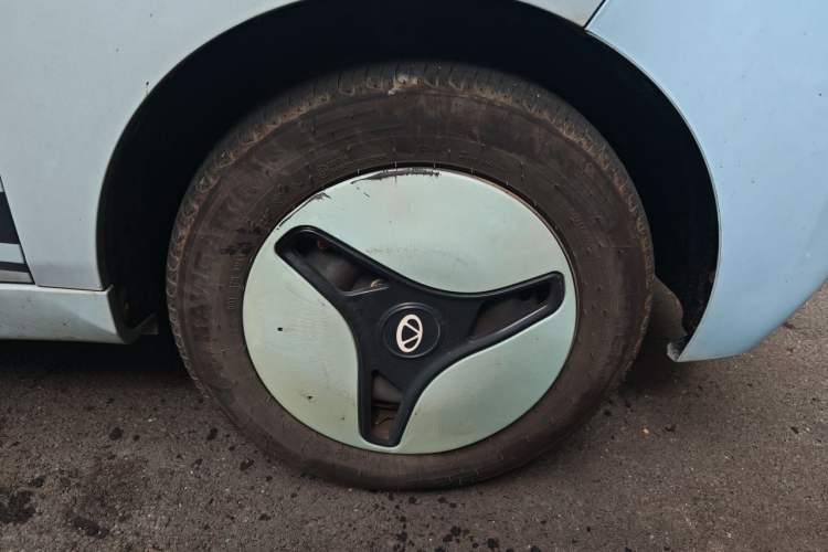 Used Chery QQ Ice Cream 2022 170km Sundae Phosphate Lithium-Ion Right Front Wheel Hub