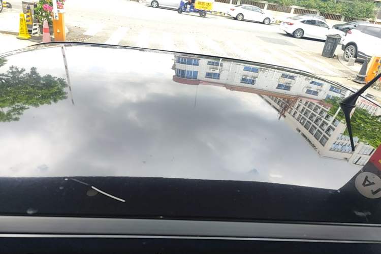 Used Chery QQ Ice Cream 2022 170km Sundae Phosphate Lithium-Ion Roof