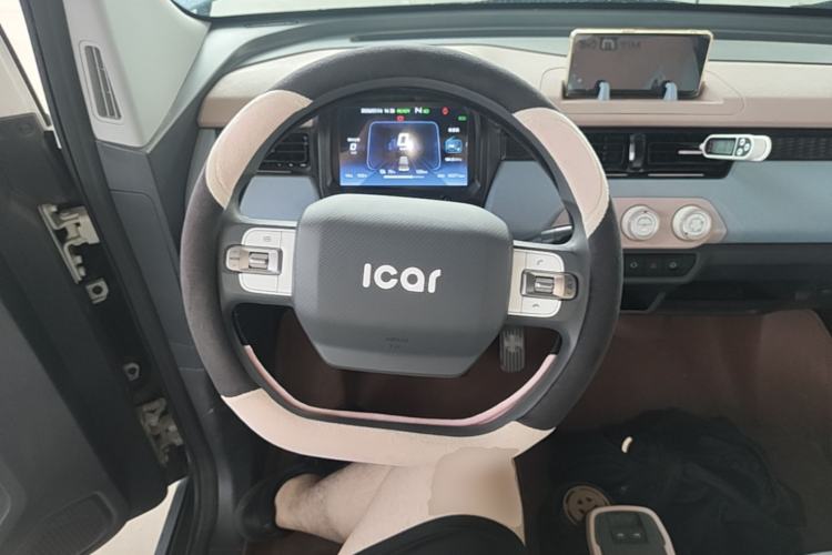 Used Chery QQ Ice Cream 2022 170km Sundae Phosphate Lithium-Ion Steering Wheel