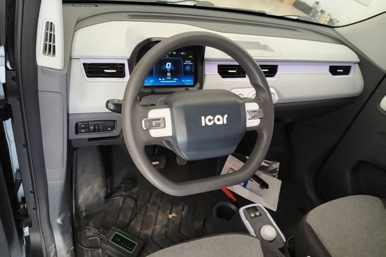 Used Chery QQ Ice Cream 2022 170km Sundae Phosphate Lithium-Ion Steering Wheel