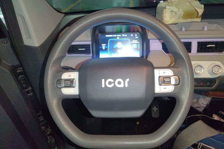 Used Chery QQ Ice Cream 2022 170km Sundae Phosphate Lithium-Ion Steering Wheel