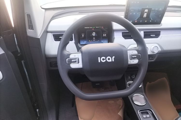 Used Chery QQ Ice Cream 2022 170km Sundae Phosphate Lithium-Ion Steering Wheel