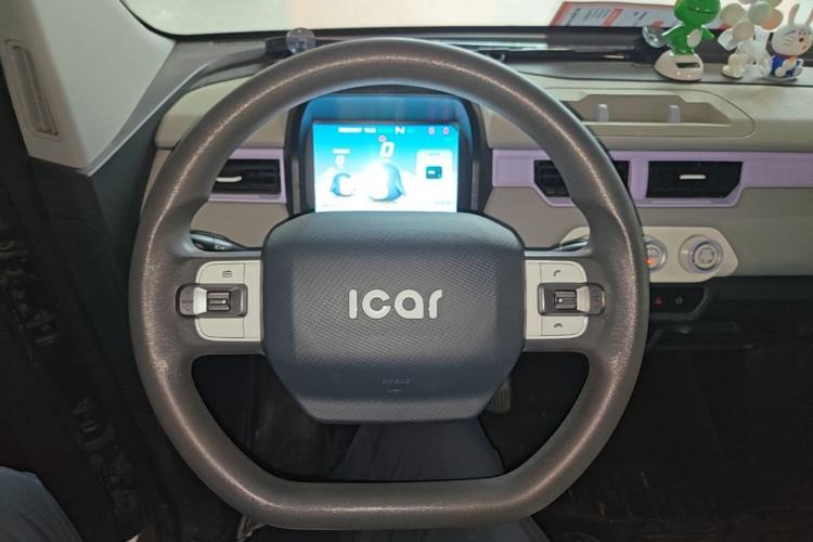 Used Chery QQ Ice Cream 2022 170km Sundae Phosphate Lithium-Ion Steering Wheel