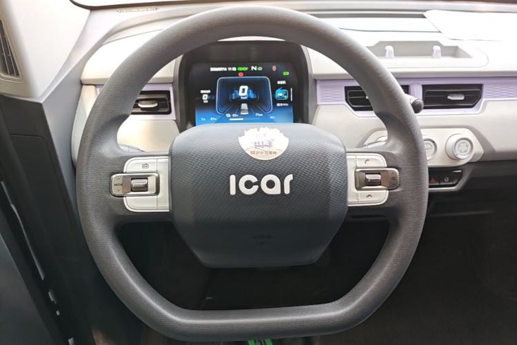 Used Chery QQ Ice Cream 2022 170km Sundae Phosphate Lithium-Ion Steering Wheel