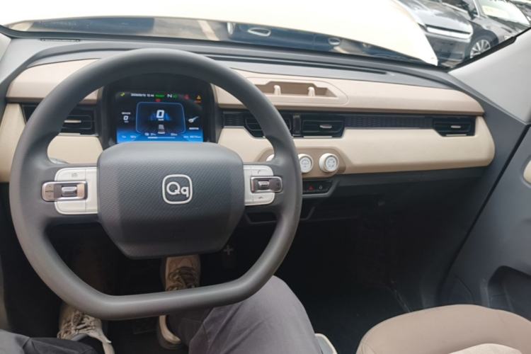 Used Chery QQ Ice Cream 2022 Taohuanxi Sweet Peach Edition Center Console