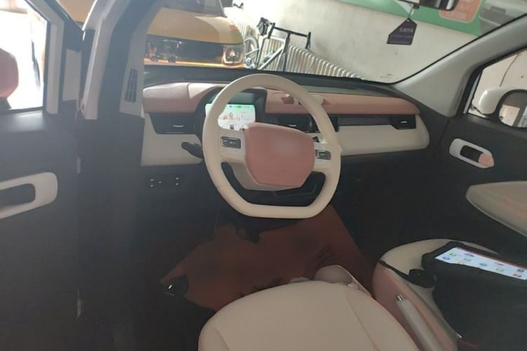 Used Chery QQ Ice Cream 2022 Taohuanxi Sweet Peach Edition Center Console