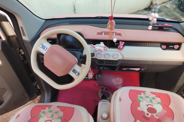 Used Chery QQ Ice Cream 2022 Taohuanxi Sweet Peach Edition Center Console