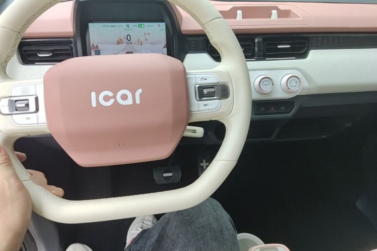 Used Chery QQ Ice Cream 2022 Taohuanxi Sweet Peach Edition Center Console
