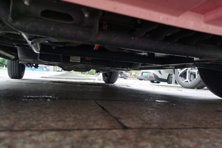 Used Chery QQ Ice Cream 2022 Taohuanxi Peach Edition Chassis Front