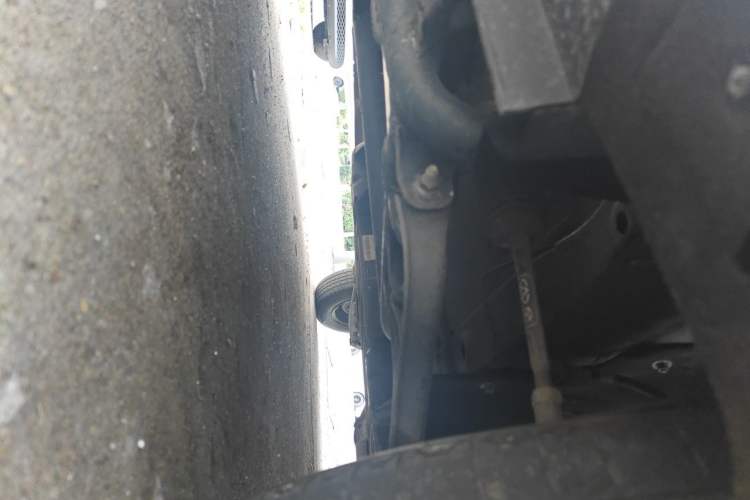 Used Chery QQ Ice Cream 2022 120km Conical Shape Lithium Iron Phosphate Chassis Front Left