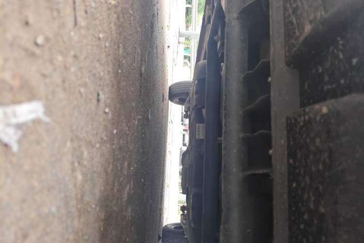 Used Chery QQ Ice Cream 2022 120km Conical Shape Lithium Iron Phosphate Chassis Front