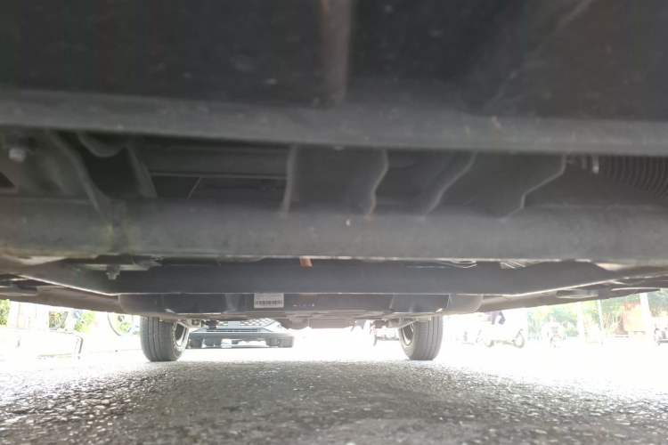 Used Chery QQ Ice Cream 2022 120km Conical Shape Lithium Iron Phosphate Chassis Front