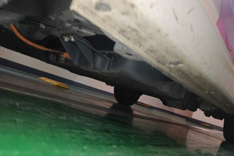 Used Chery QQ Ice Cream 2022 170km Sundae Phosphate Lithium-Ion Chassis Front Left