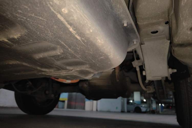 Used Chery QQ Ice Cream 2022 120km Conical Shape Lithium Iron Phosphate Chassis Rear Left