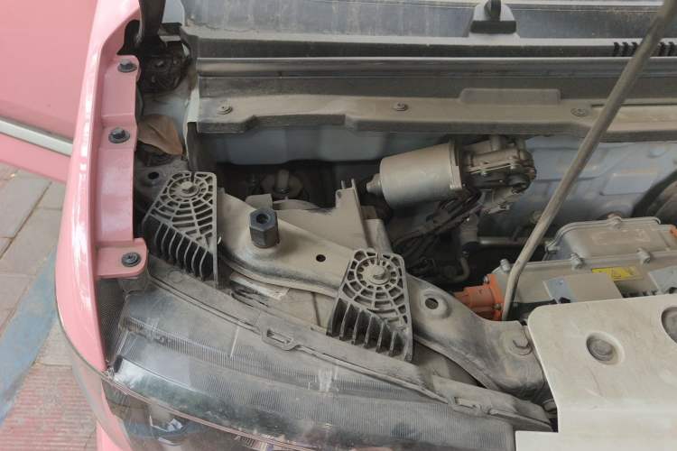 Used Chery QQ Ice Cream 2022 Taohuanxi Sweet Peach Edition Engine Bay Right