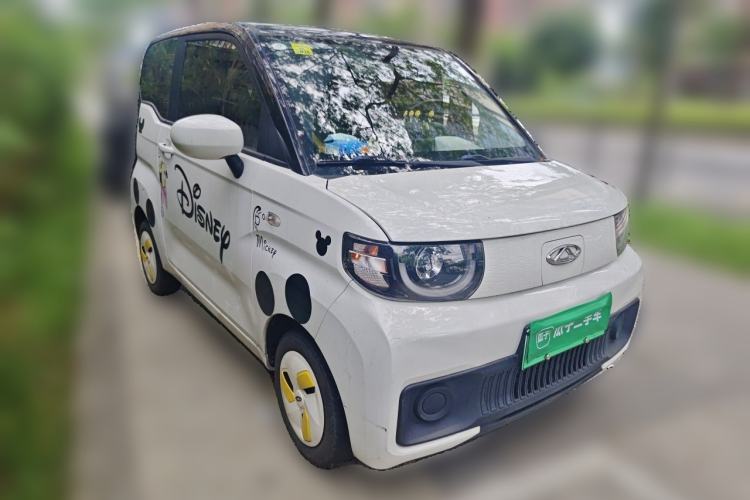 Used Chery QQ Ice Cream 2022 170km Sundae Phosphate Lithium-Ion Front Right 45 Deg