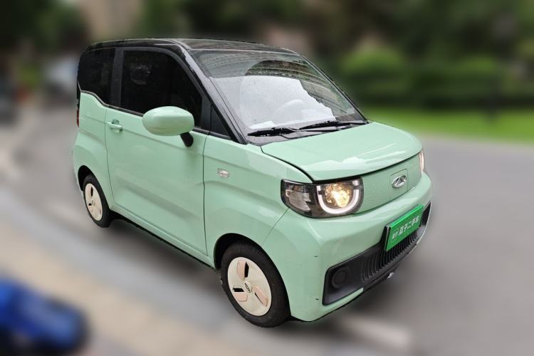 Used Chery QQ Ice Cream 2022 170km Sundae Phosphate Lithium-Ion Front Right 45 Deg