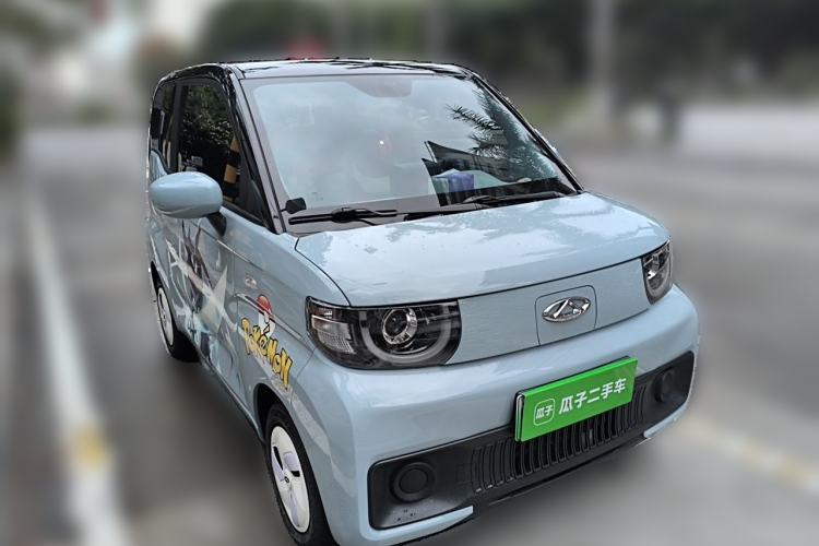 Used Chery QQ Ice Cream 2022 170km Sundae Phosphate Lithium-Ion Front Right 45 Deg