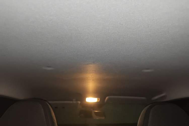 Used Chery QQ Ice Cream 2022 170km Sundae Phosphate Lithium-Ion Headliner