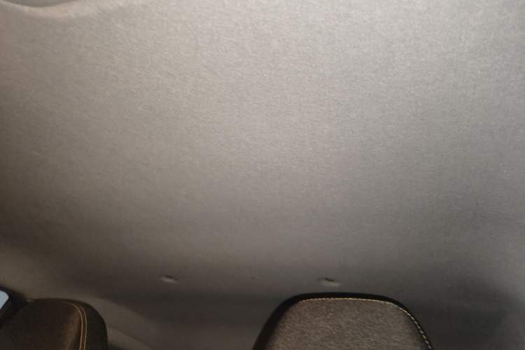 Used Chery QQ Ice Cream 2022 120km Conical Shape Lithium Iron Phosphate Headliner