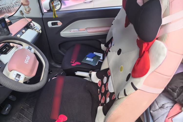 Used Chery QQ Ice Cream 2022 Taohuanxi Sweet Peach Edition Left Front Seat