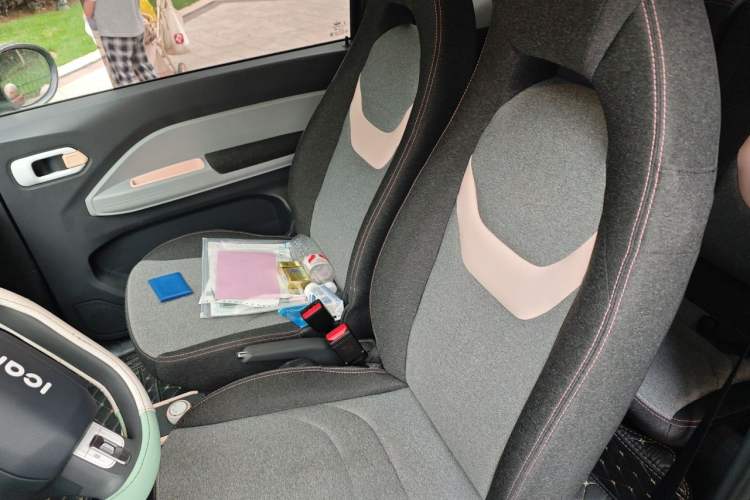 Used Chery QQ Ice Cream 2022 170km Sundae Phosphate Lithium-Ion Left Front Seat