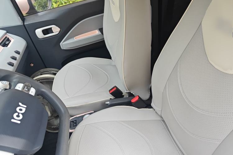 Used Chery QQ Ice Cream 2022 170km Sundae Phosphate Lithium-Ion Left Front Seat