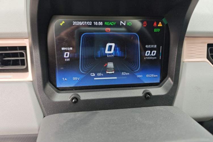 Used Chery QQ Ice Cream 2022 120km Conical Shape Lithium Iron Phosphate Odometer Close Up