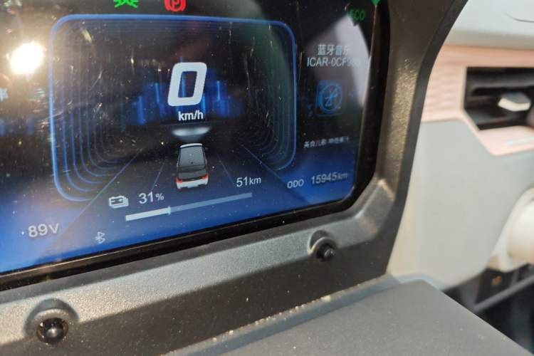Used Chery QQ Ice Cream 2022 170km Sundae Phosphate Lithium-Ion Odometer Close Up