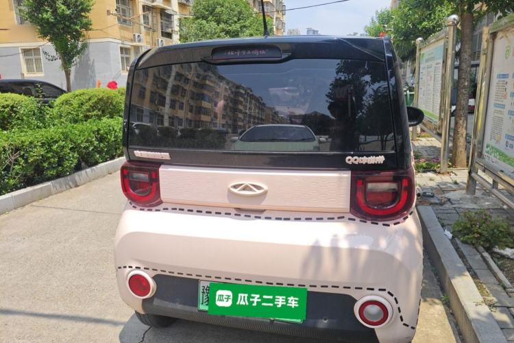 Used Chery QQ Ice Cream 2022 170km Sundae Phosphate Lithium-Ion Rear