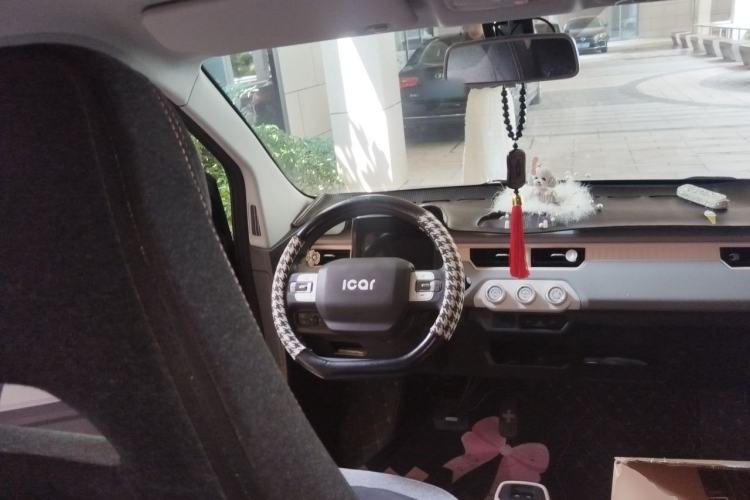Used Chery QQ Ice Cream 2022 120km Conical Shape Lithium Iron Phosphate Steering Wheel