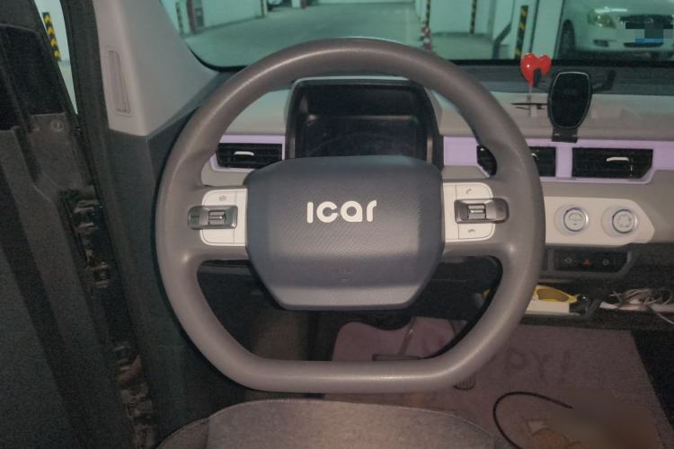 Used Chery QQ Ice Cream 2022 170km Sundae Phosphate Lithium-Ion Steering Wheel