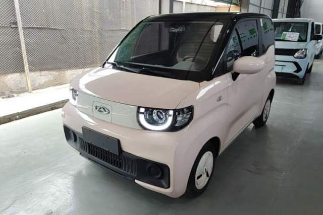 Used Chery QQ Ice Cream 2022 170km Sundae Phosphate Lithium-Ion