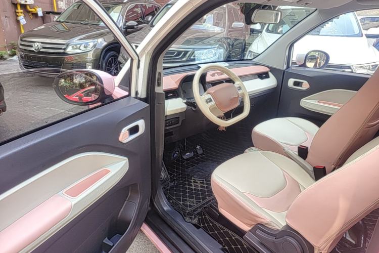 Used Chery QQ Ice Cream 2022 Taohuanxi Sweet Peach Edition Driver Seat